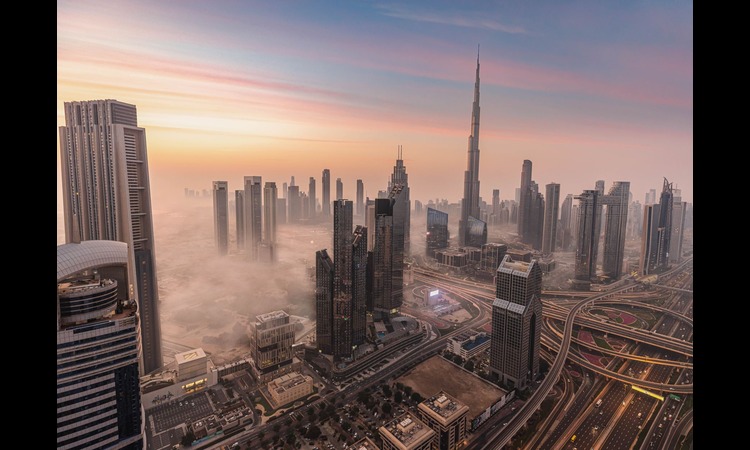 UAE Workers Can Report 11 Labour Violations to MOHRE